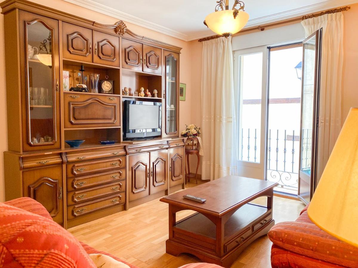Vivienda Turistica Los Leones Berlanga de Duero Esterno foto
